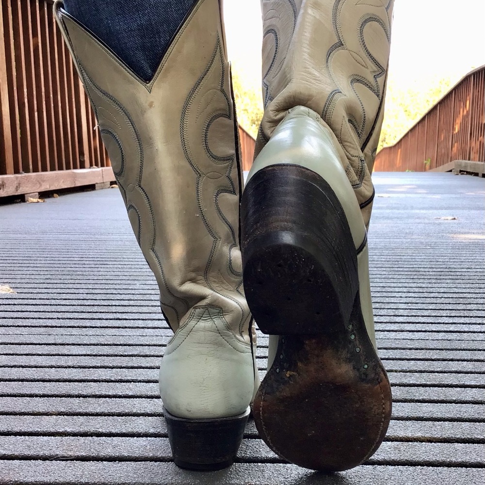 🤠 Vintage Laramie mint green Cowboy Boots - Picture 14 of 14
